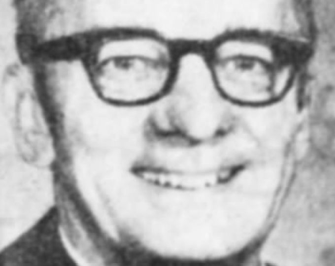 Franzen, Fr. Ray